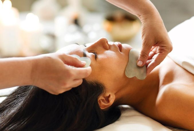 Keleti botox arcmasszázs tanfolyam gua sha technikákkal Keleti botox arcmasszázs tanfolyam gua sha köves arckezeléssel és gyakorlati oktatással